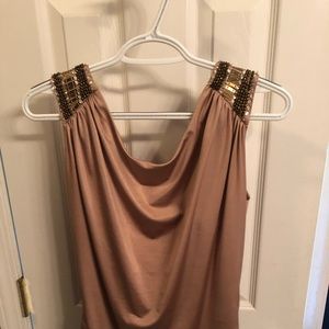 Cache backless Gold Shirt